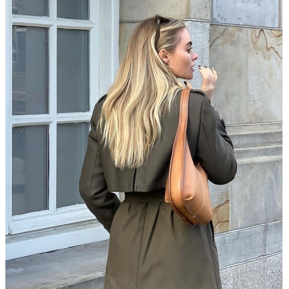 Coach Ergo Shoulder Bag - Picture 1 of 15